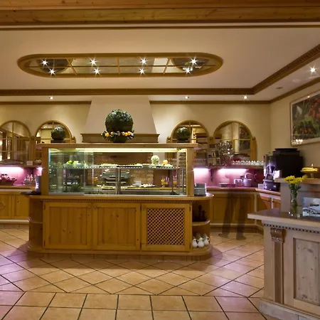 Отель Speeter Вайзенхайм-ам-Берг