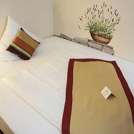 Speeter 4* Weisenheim am Berg