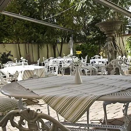 施皮特酒店 山麓魏森海姆