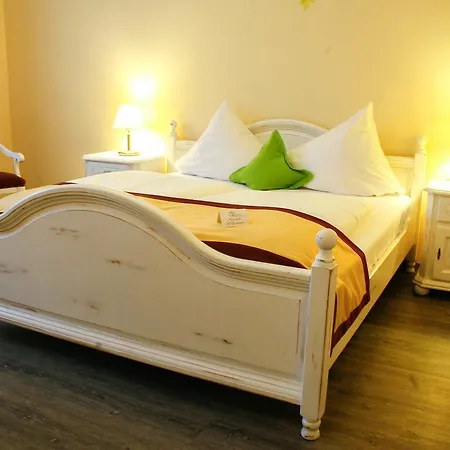 Hotel Speeter Weisenheim am Berg