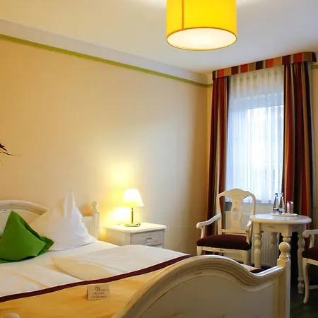 Speeter 4* Weisenheim am Berg