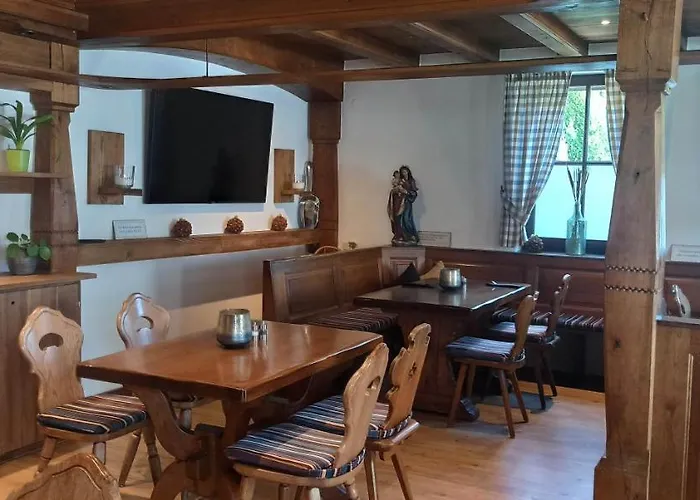 Hotel Speeter Weisenheim am Berg