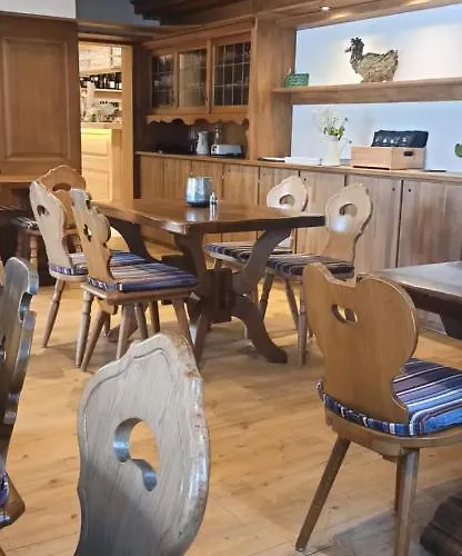 Speeter Hotel Weisenheim am Berg