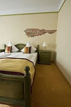 Hotel Speeter Weisenheim am Berg