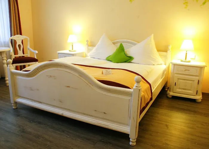 Hotel Speeter Weisenheim am Berg